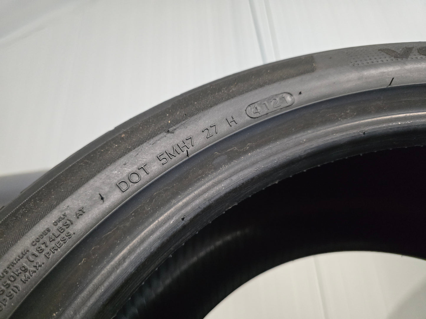 Breedset zomerbanden 245/45R19 & 275/40R19 Hankook