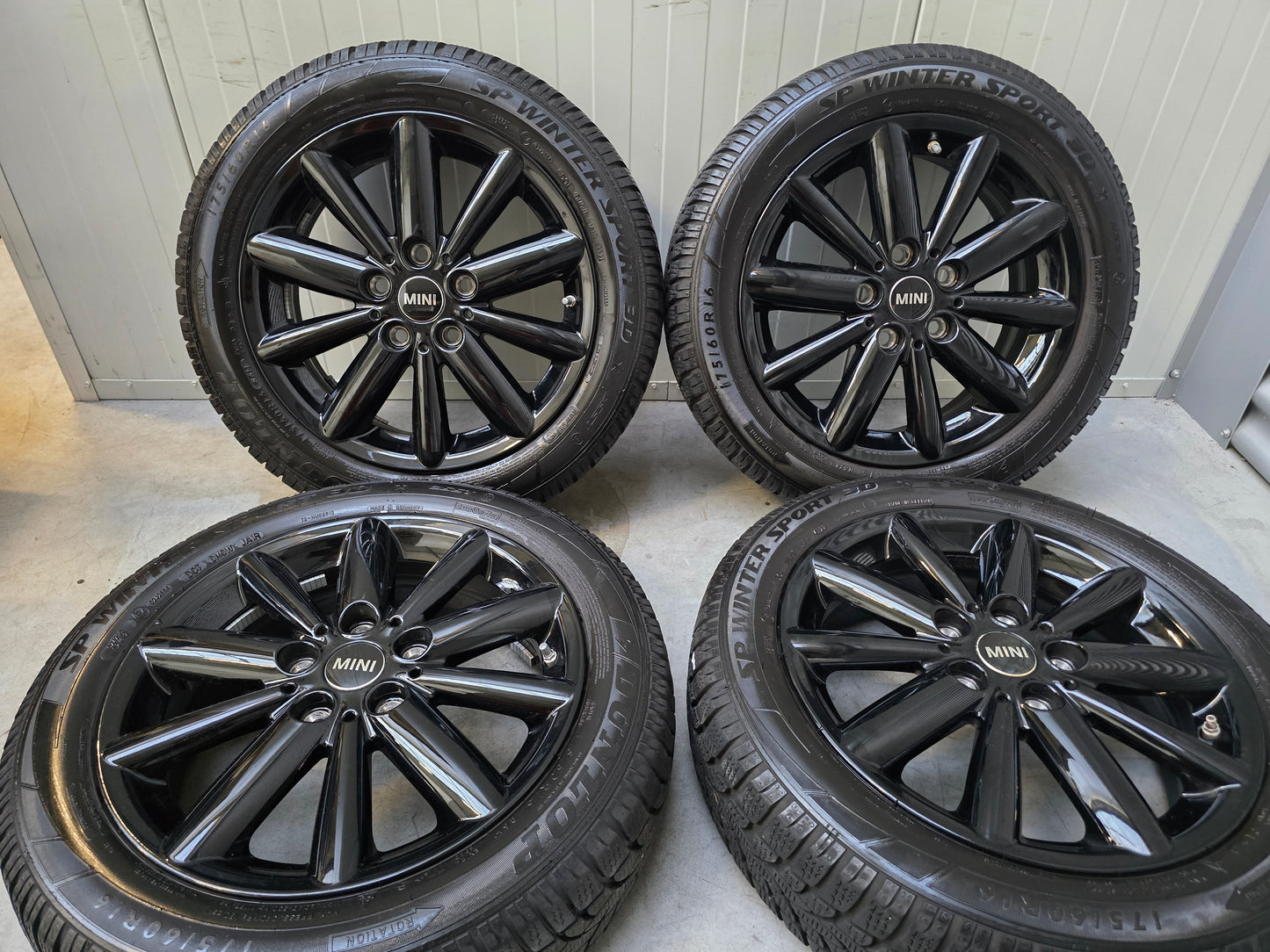 Mini Electric / Cooper / One Winterbanden 16 inch 5x112