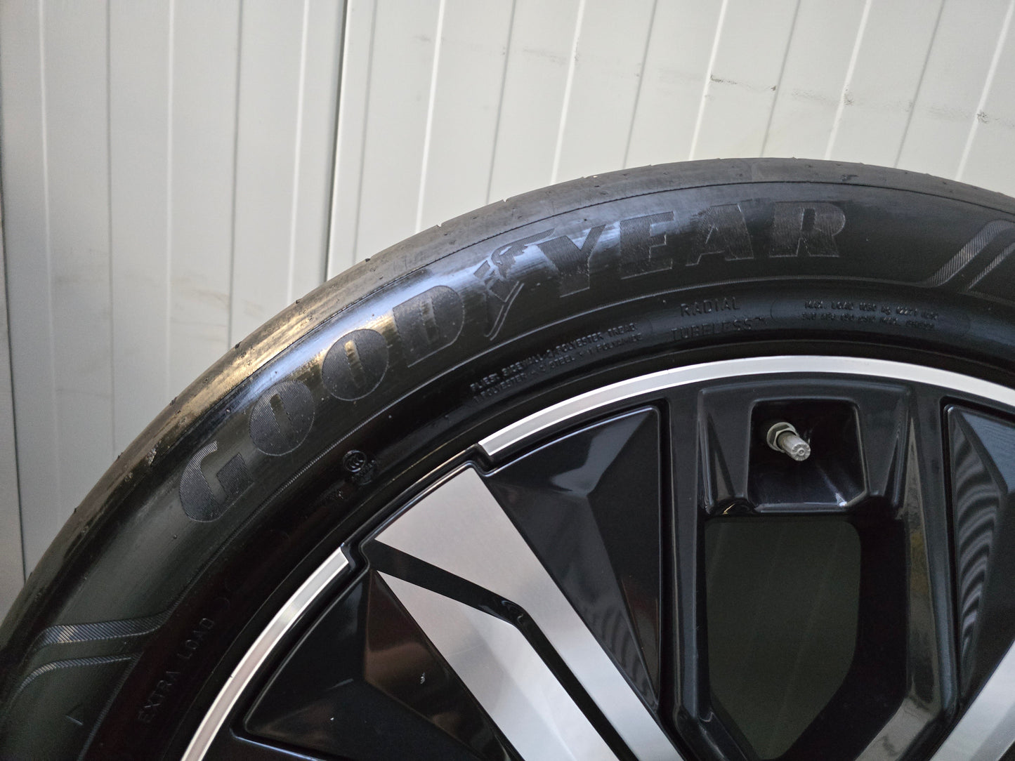 Demo BMW IX 21 inch velgen zomerbanden 1011 velgen