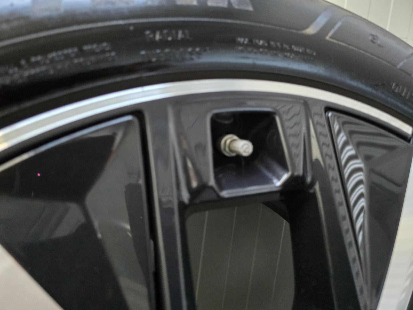 Demo BMW IX 21 inch velgen zomerbanden 1011 velgen