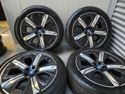 Demo BMW IX 21 inch velgen zomerbanden 1011 velgen