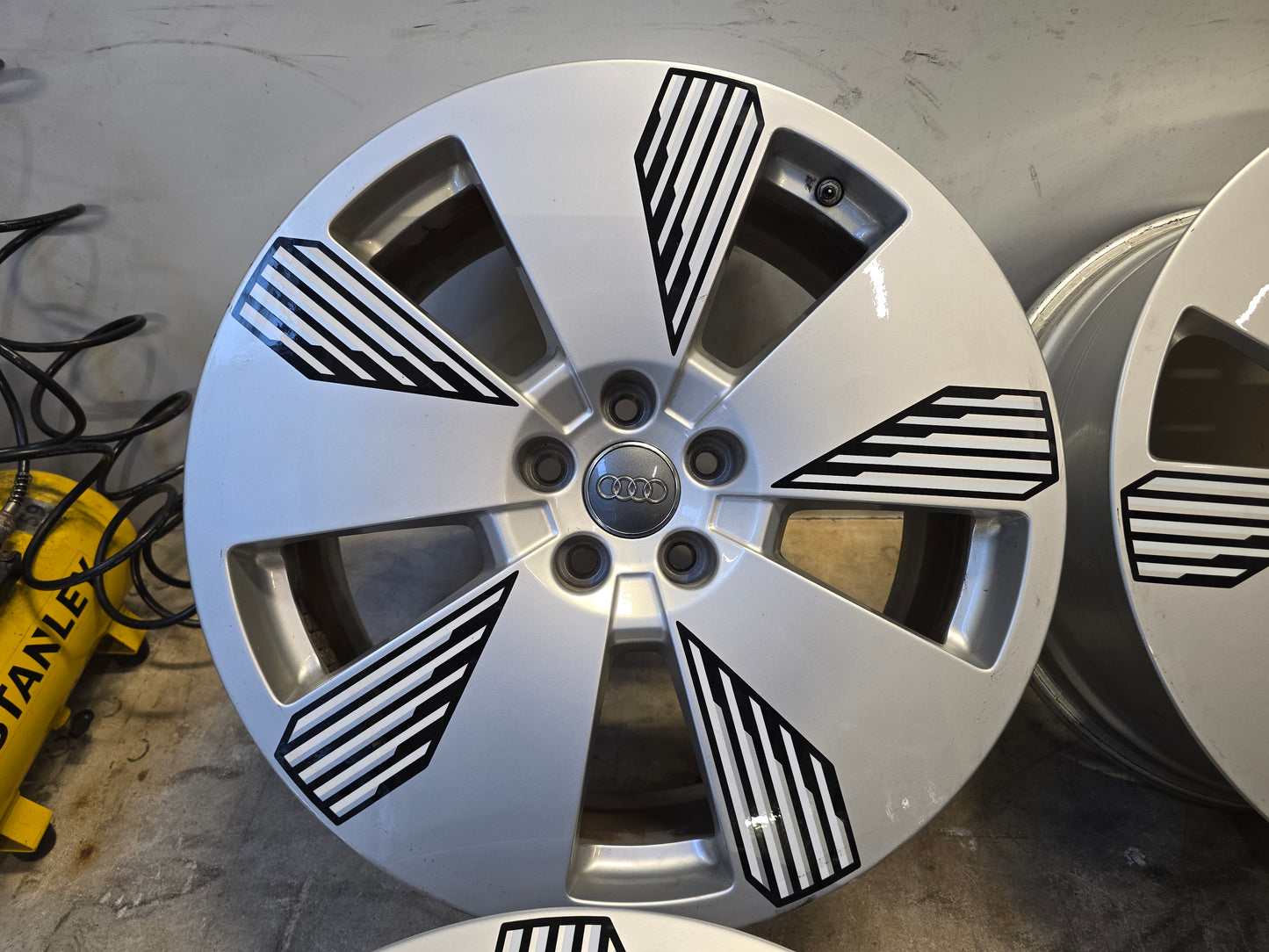 Demo Audi Q3 A5 A6 E-Tron 19 inch velgen Audi Sport