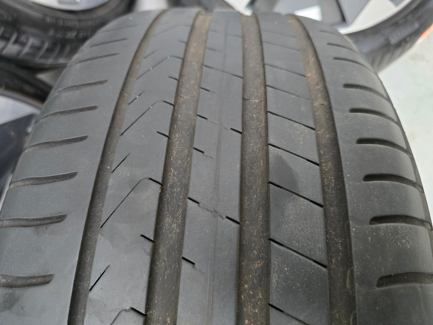 Skoda Enyac Betria Supernova 21 inch velgen zomerbanden breedset