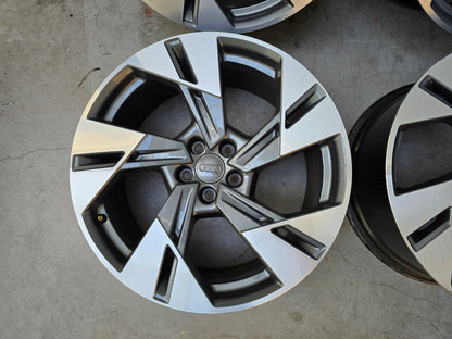 Demo Audi A6 Q3 A5 E-Tron 20 inch velgen Audi Sport