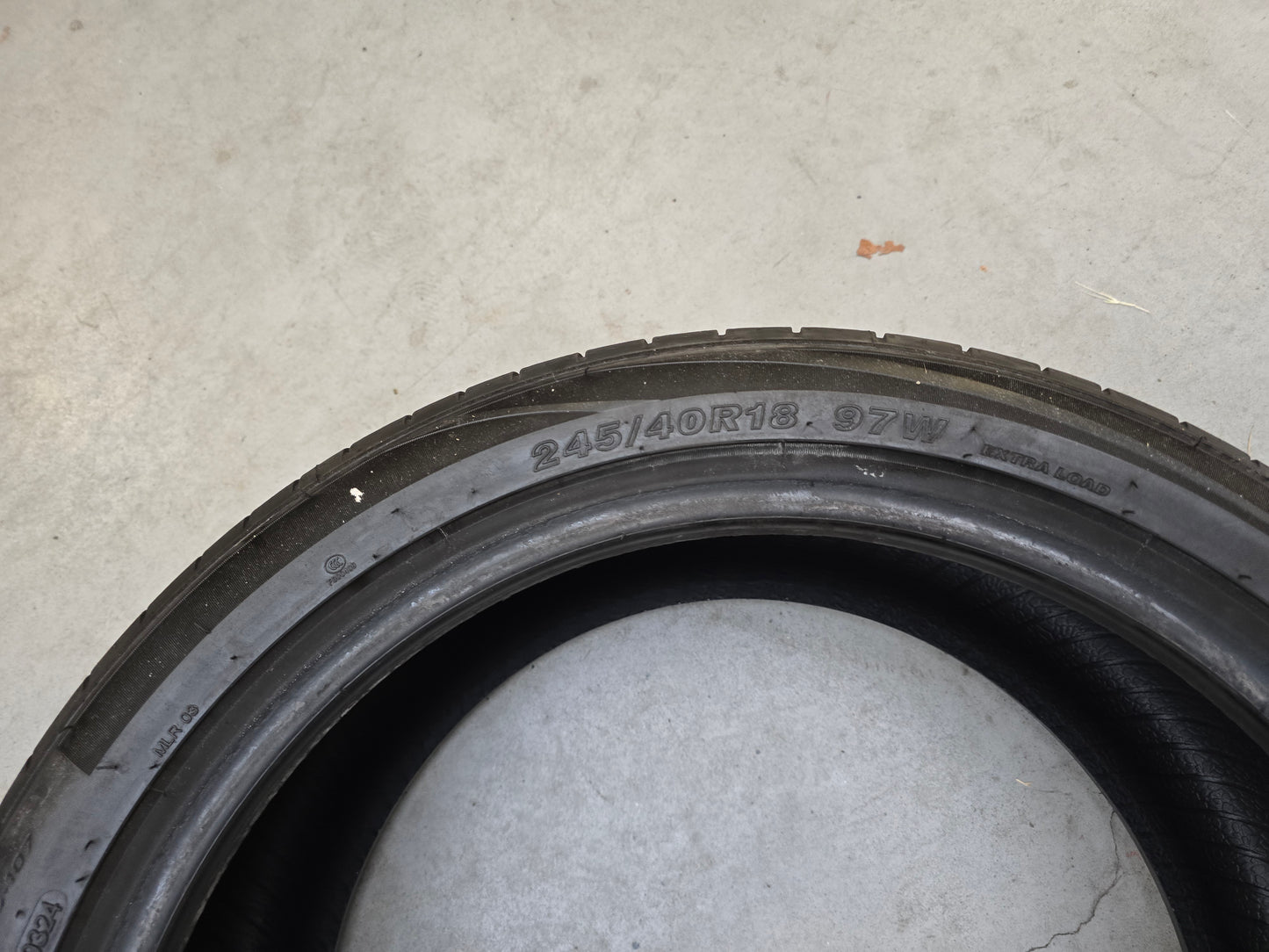 Goodride Zomerbanden breedset 245/40R18 & 275/40R18 NIEUWSTAAT