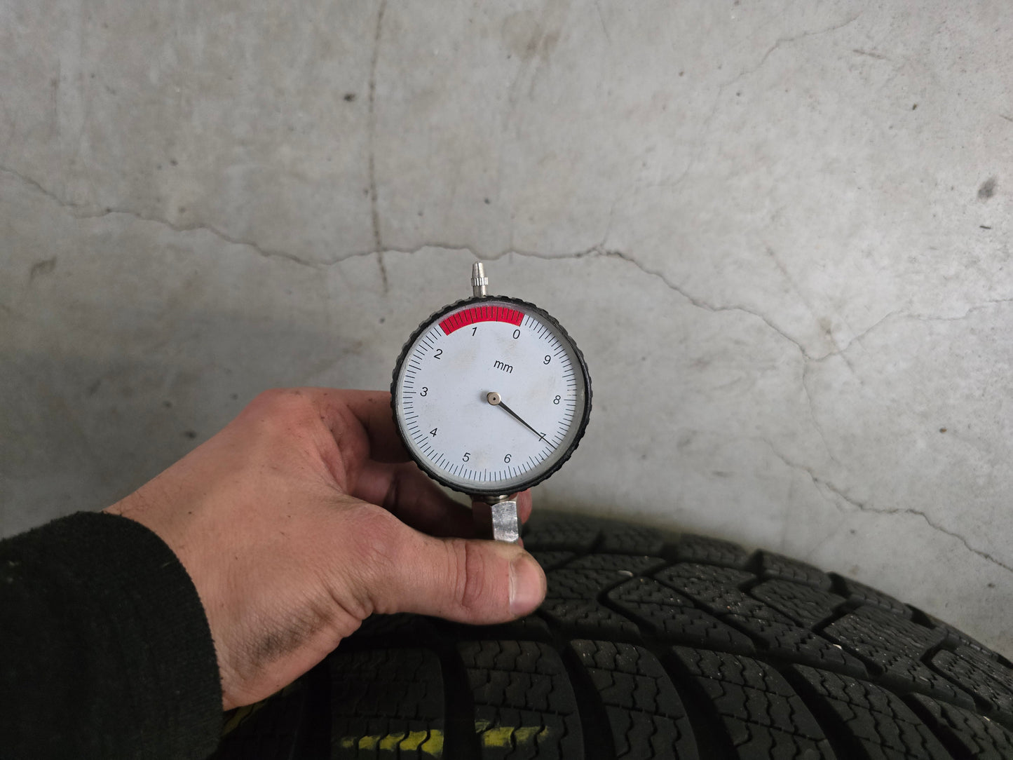 VW Caddy Golf Passat Jetta Audi A3 17 inch winterbanden 5x112 7mm