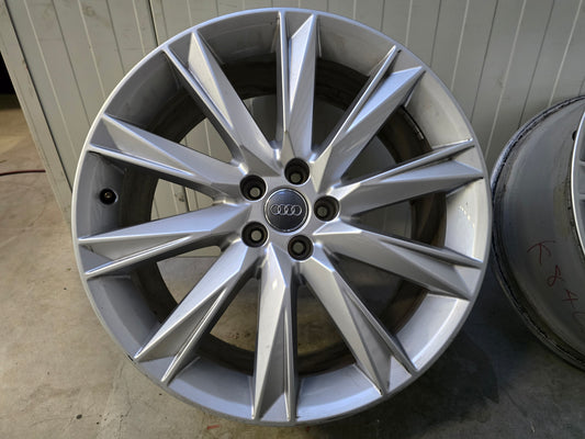 Demo Audi A6 Q3 Q5 A5 E-Tron 20 inch velgen Audi Nieuwstaat