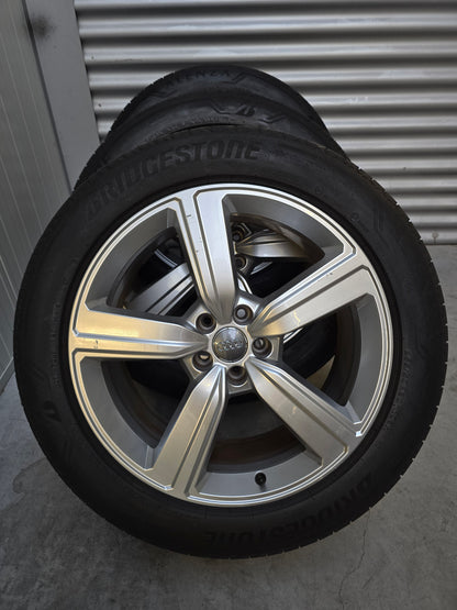 Audi E-Tron Q5 Q7 20 inch zomerbanden velgen WINTERDEAL