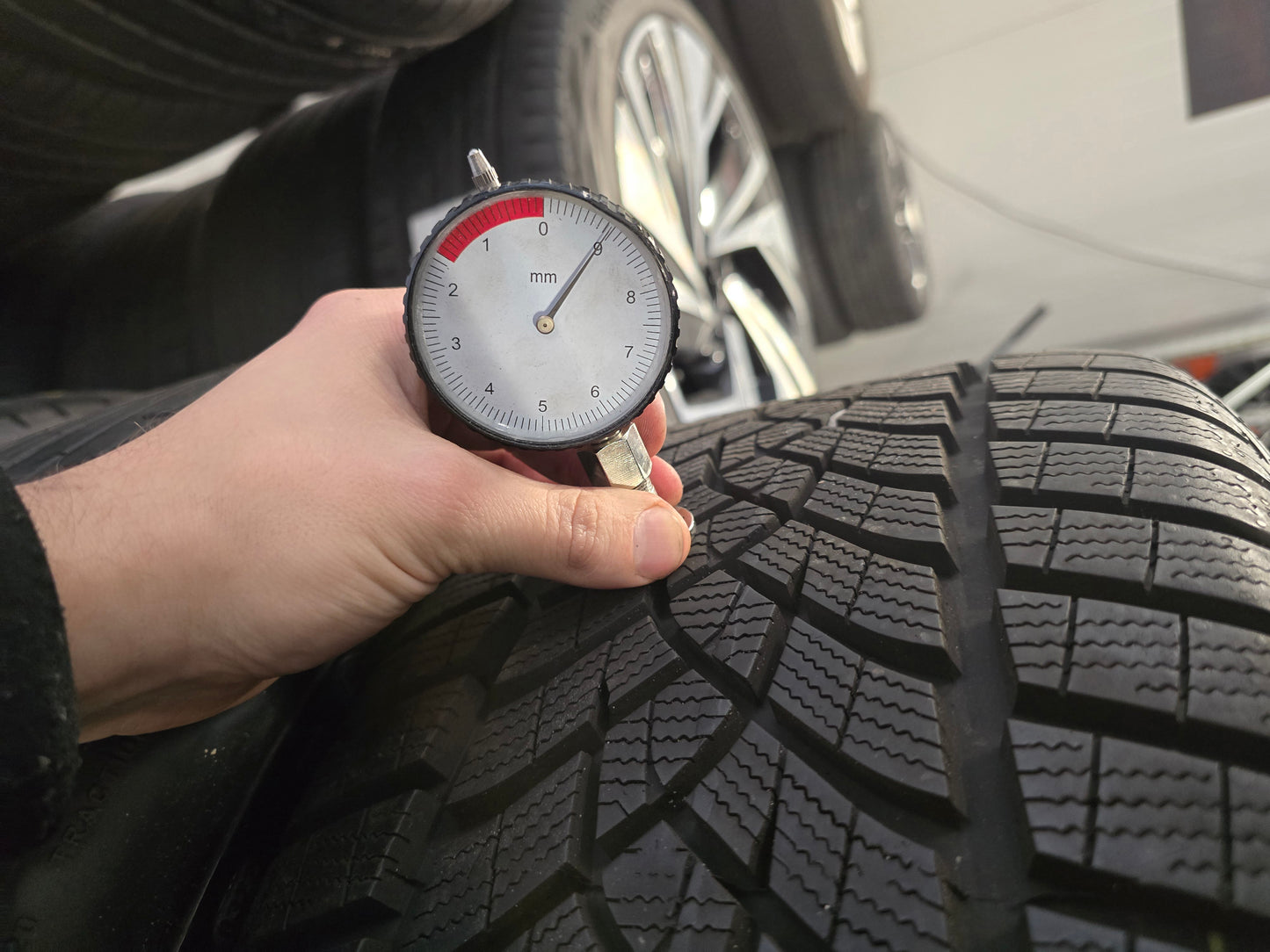 2x 245/40 R18 97V Goodyear Winterbanden NIEUW 8mm DOT2024