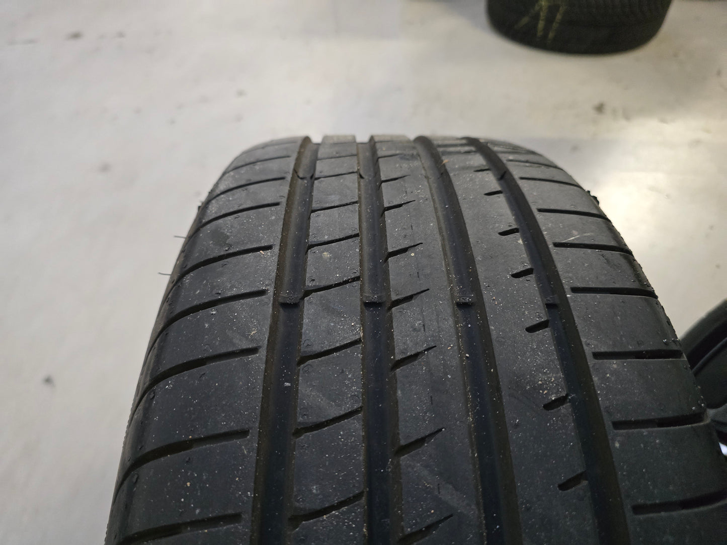 Demo BMW 5 serie G30 G31 20 inch 1001i zomerbanden Individual