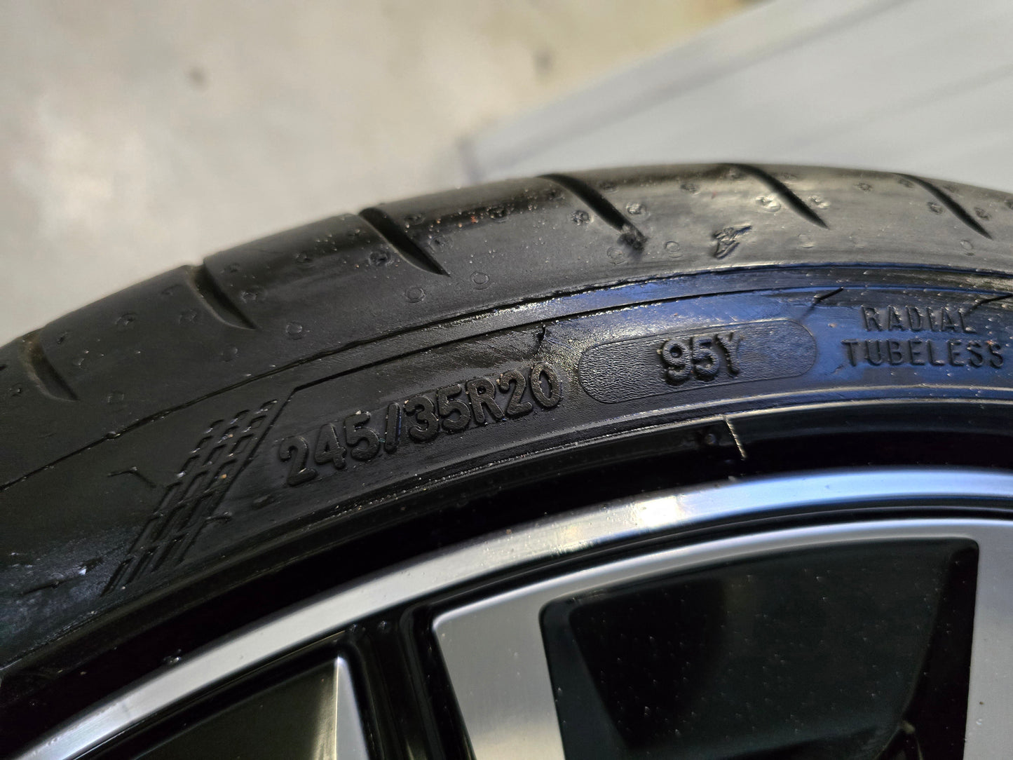 Demo BMW 5 serie G30 G31 20 inch 1001i zomerbanden Individual