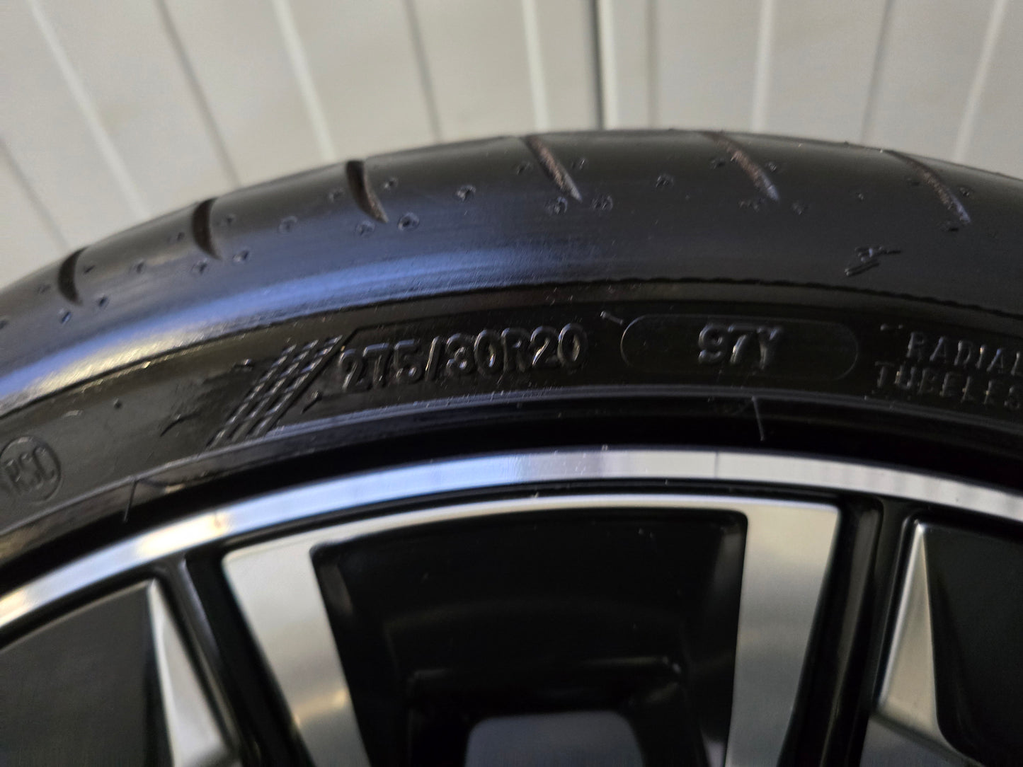 Demo BMW 5 serie G30 G31 20 inch 1001i zomerbanden Individual