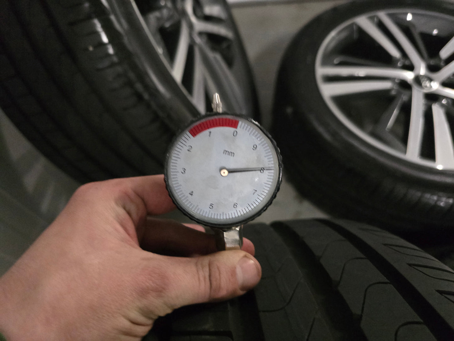 NIEUW Audi Q5 A6 e-tron  20 inch zomerbanden Sport velgen 5x112