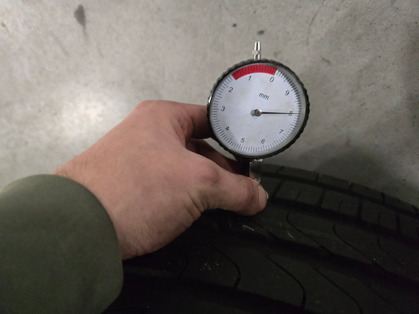 NIEUW Audi Q5 A6 e-tron  20 inch zomerbanden Sport velgen 5x112