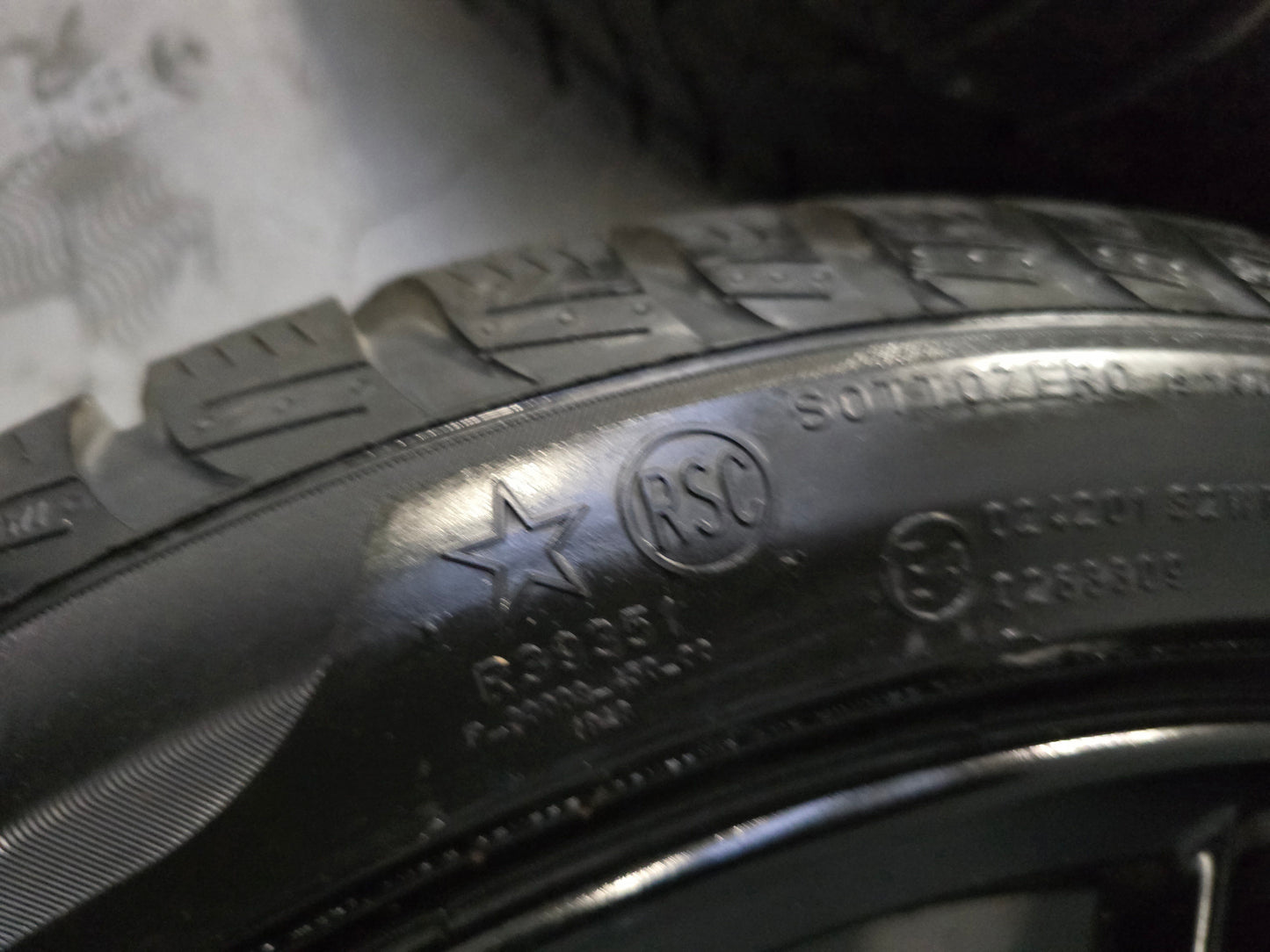 BMW 3 serie G20 G21 G22 18 inch winterbanden 796M