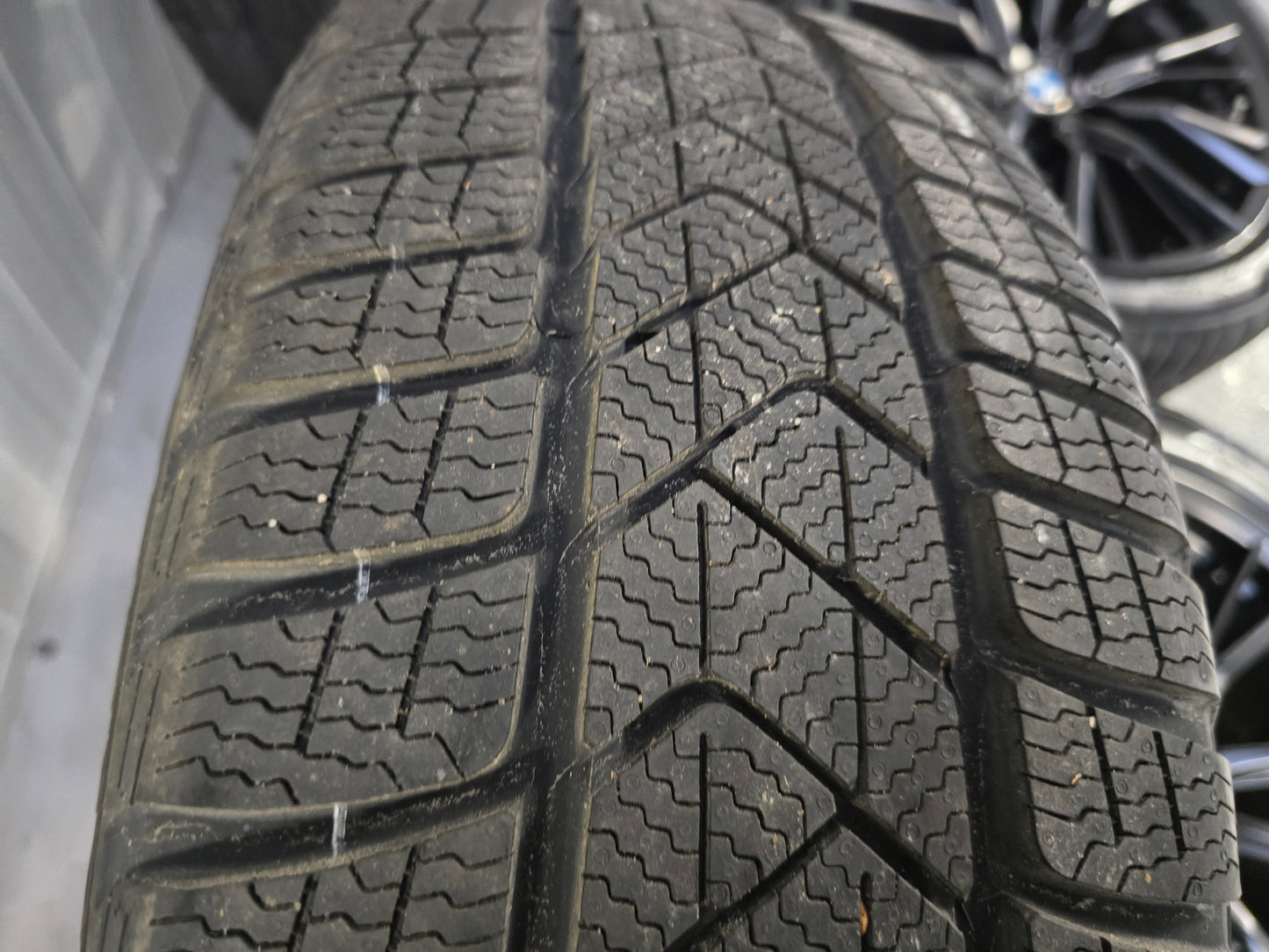 BMW 3 serie G20 G21 G22 18 inch winterbanden 796M