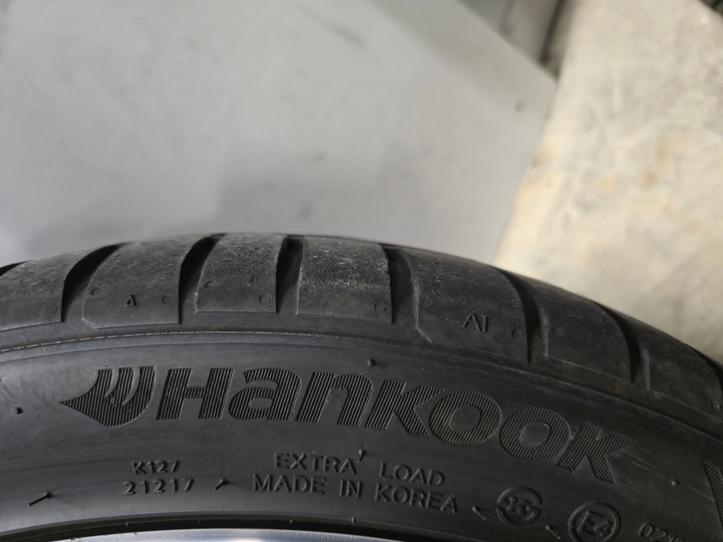 Volvo V70 V90 S90 V60 S60 18 inch Ixion R velgen zomerbanden