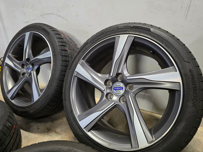 Volvo V70 V90 S90 V60 S60 18 inch Ixion R velgen zomerbanden