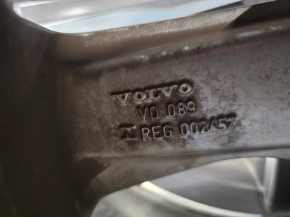 Volvo V70 V90 S90 V60 S60 18 inch Ixion R velgen zomerbanden