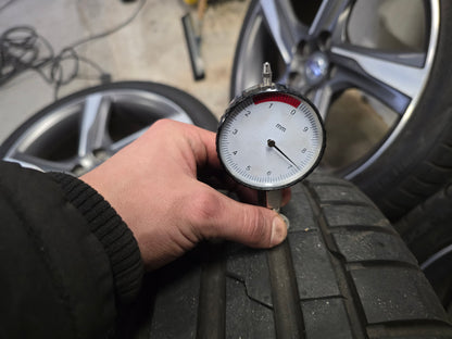 Volvo V70 V90 S90 V60 S60 18 inch Ixion R velgen zomerbanden