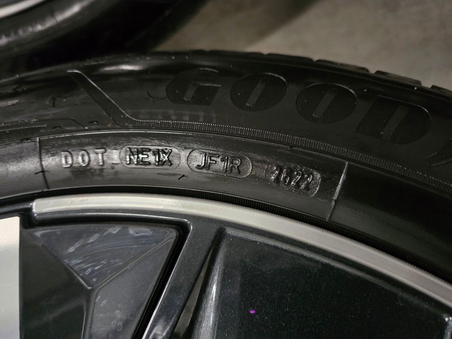 BMW iX 21 inch velgen winterbanden 1011 DEMO 7.5mm