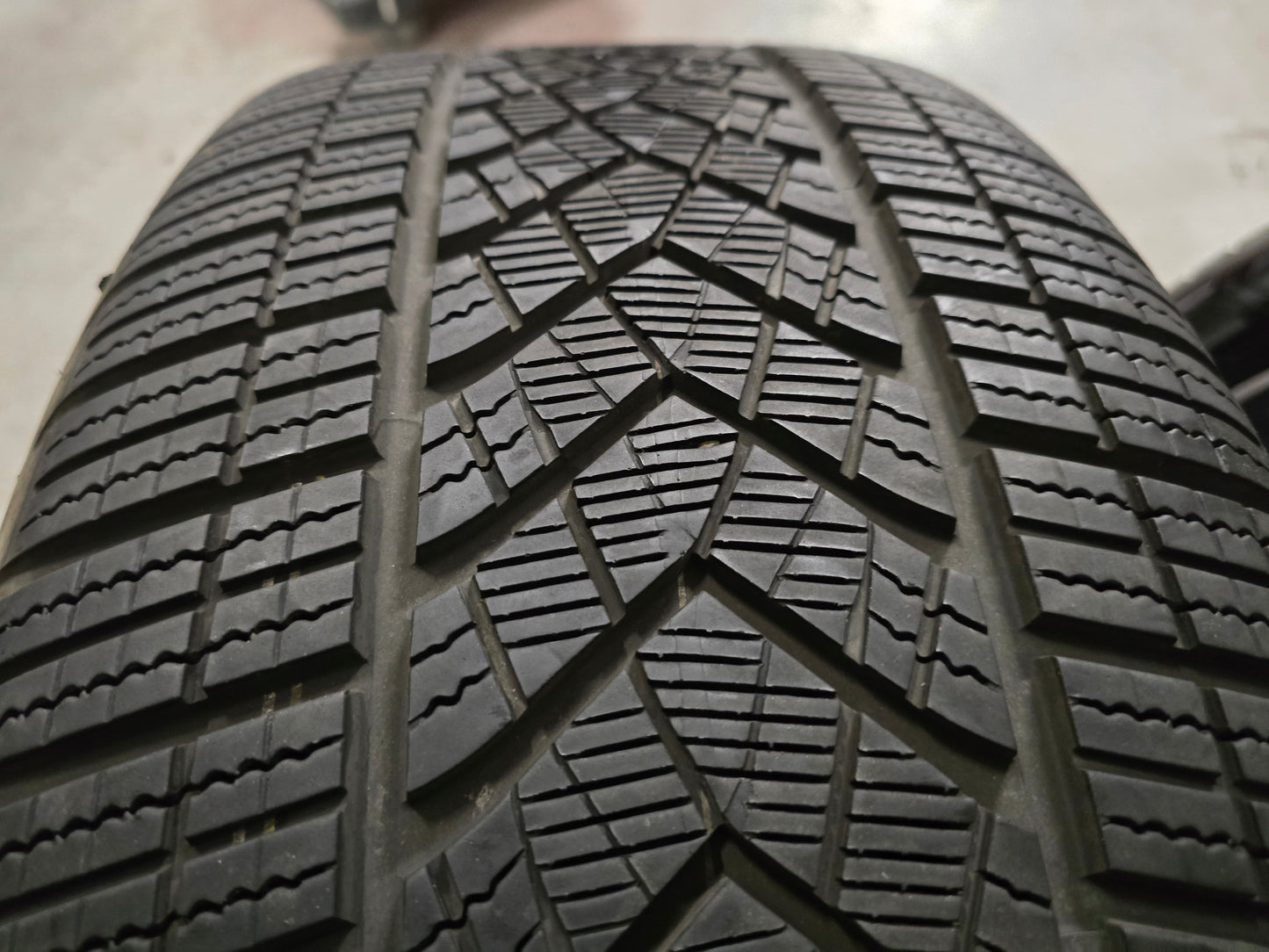 BMW iX 21 inch velgen winterbanden 1011 DEMO 7.5mm