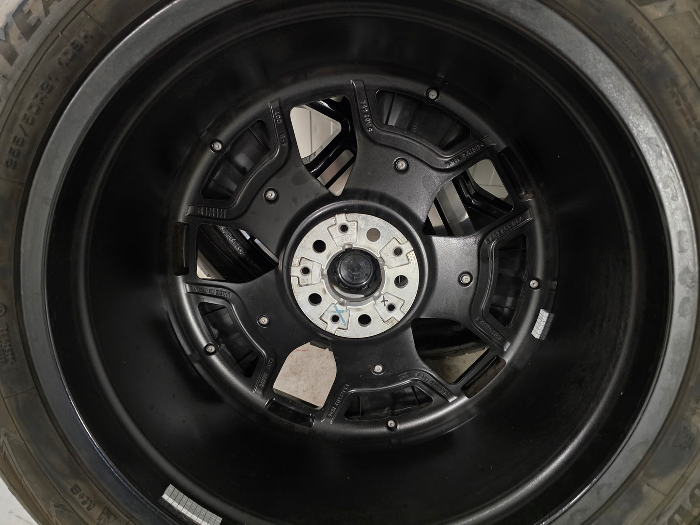 BMW iX 21 inch velgen winterbanden 1011 DEMO 7.5mm