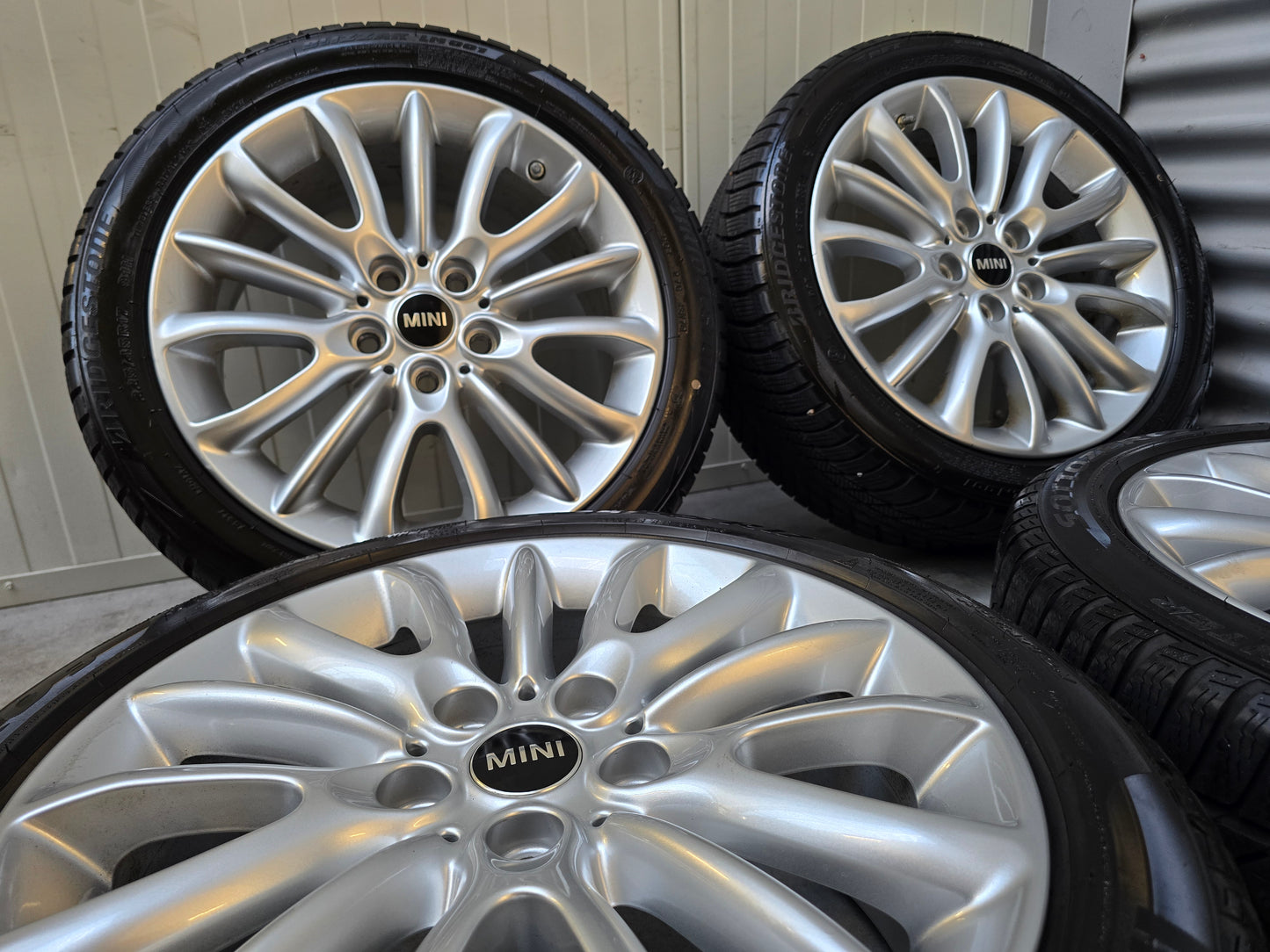 Mini Cooper / One / Clubman 17 inch Winterbanden 7mm