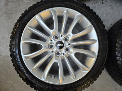 Mini Cooper / One / Clubman 17 inch Winterbanden 7mm