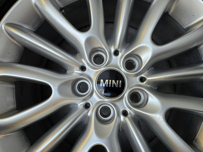 Mini Cooper / One / Clubman 17 inch Winterbanden 7mm