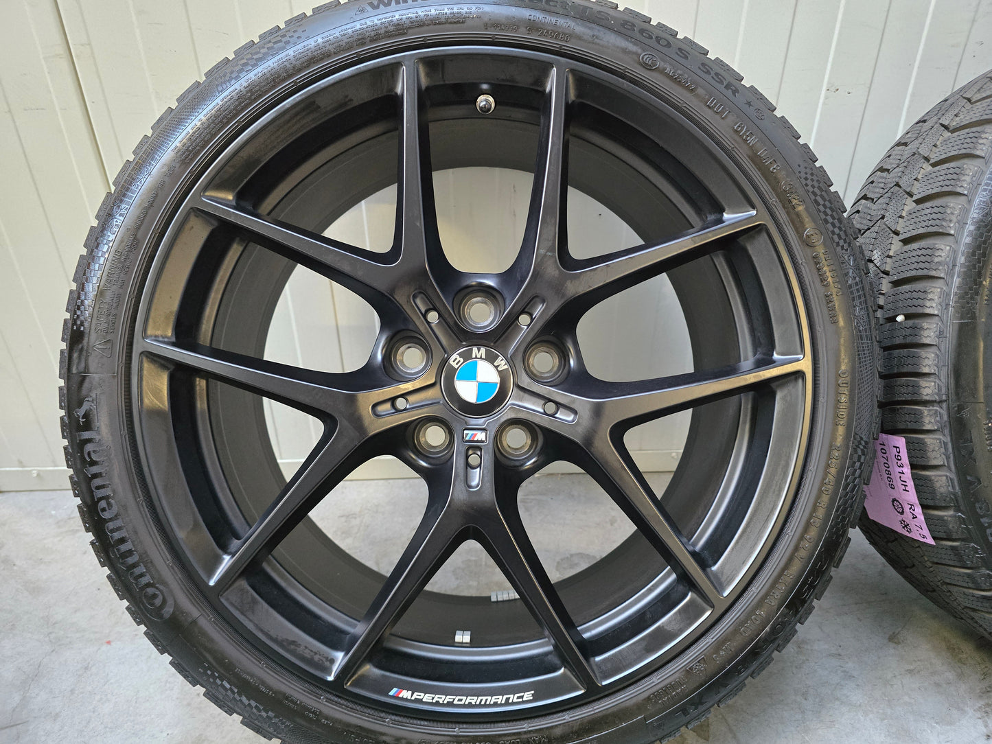 Demo BMW 1 serie F40 F70 2 serie 18 inch 554M velgen winterbanden 8mm
