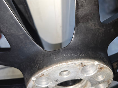 Demo BMW 1 serie F40 F70 2 serie 18 inch 554M velgen winterbanden 8mm