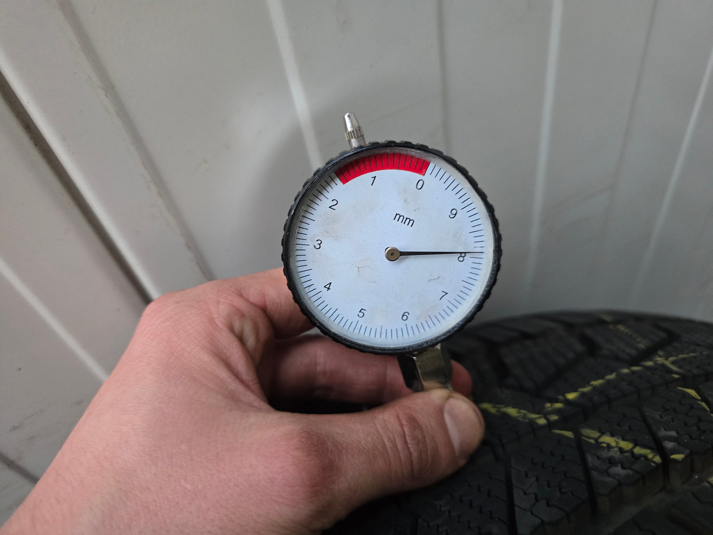 Demo BMW 1 serie F40 F70 2 serie 18 inch 554M velgen winterbanden 8mm