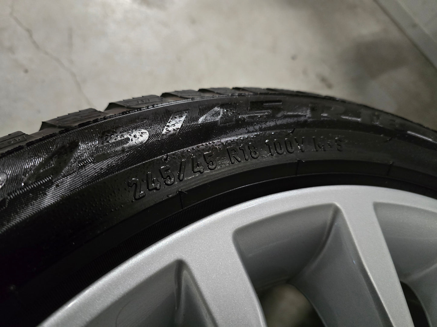 BMW 5 serie G30 G31 i4 18 inch Winterbanden 632 DEMO