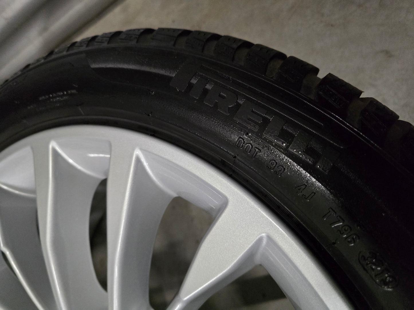 BMW 5 serie G30 G31 i4 18 inch Winterbanden 632 DEMO