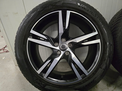 Volvo XC40 V90 CC EX30 CC winterbanden 19 inch