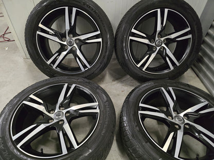 Volvo XC40 V90 CC EX30 CC winterbanden 19 inch