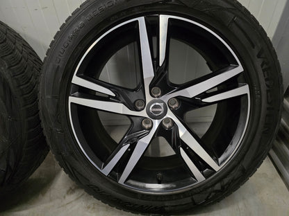 Volvo XC40 V90 CC EX30 CC winterbanden 19 inch