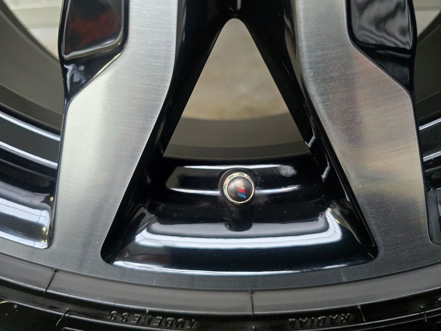 DEMO BMW X1 F48 X2 F39 20 inch 716M velgen Zomerbanden