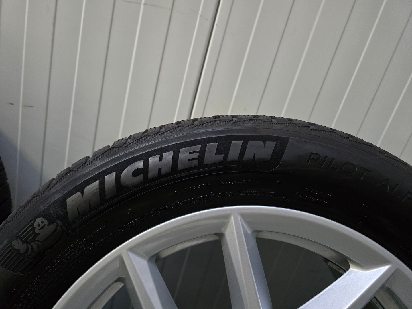 Demo BMW X5 G05 X6 G06 19 inch winterbanden 734 velgen