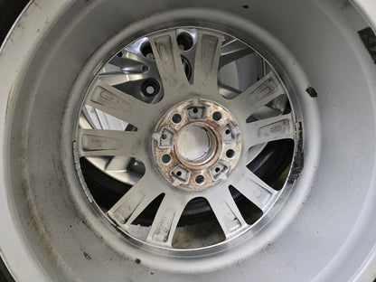 Volkswagen Transporter T5 T6 18 inch zomerbanden Pirelli