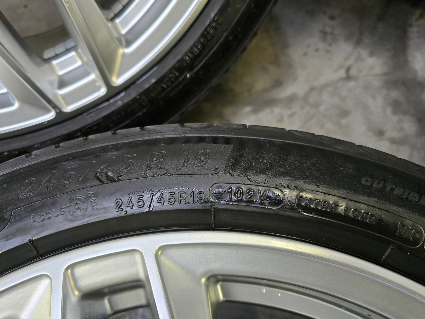 Audi A6 A7 Q3 Q5 19 inch velgen zomerbanden