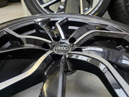 DEMO Audi Q3 A6 19 inch velgen zomerbanden 5x112