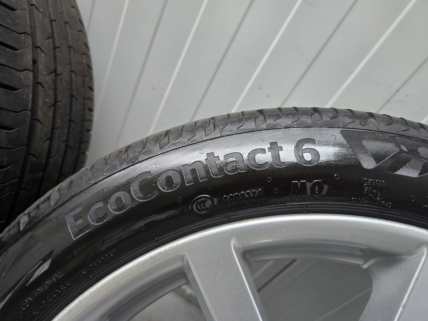 Audi Q2 18 inch Continental zomerbanden 5x112