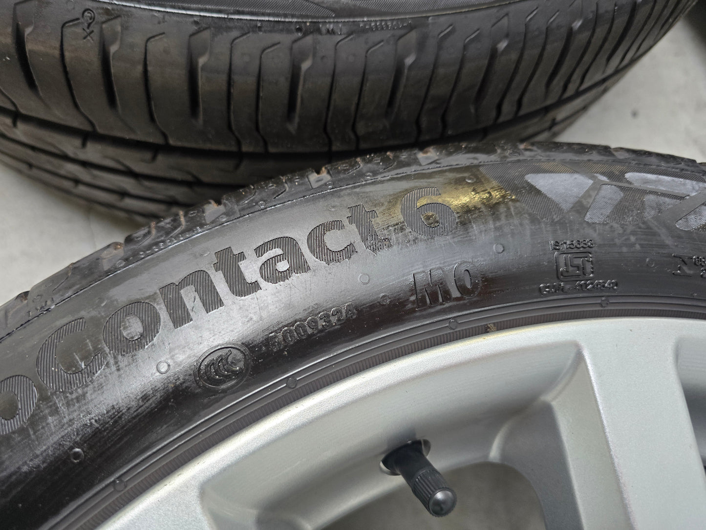 Audi Q2 18 inch Continental zomerbanden 5x112