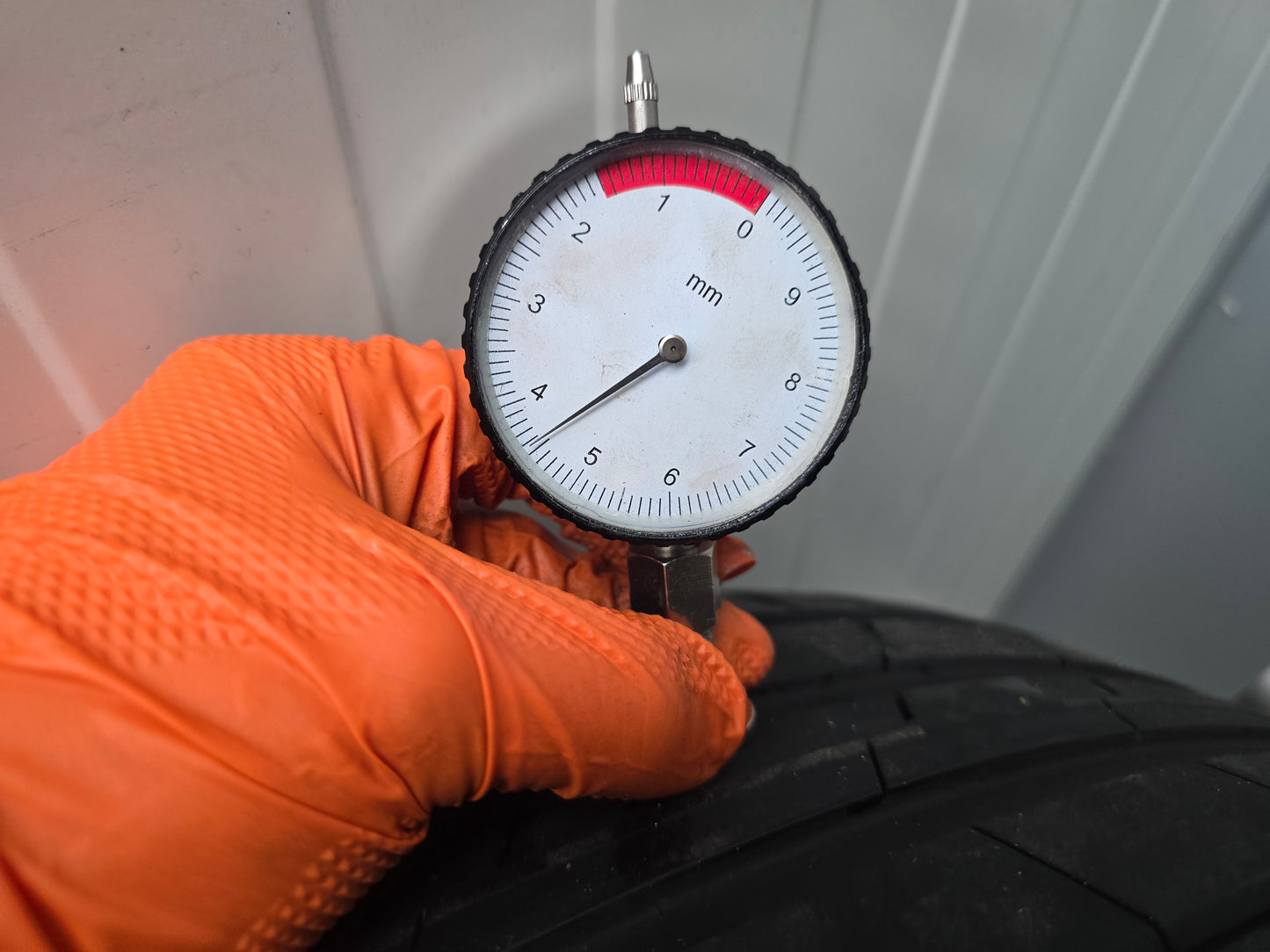 Audi A6 Q3 20 inch sport velgen zomerbanden