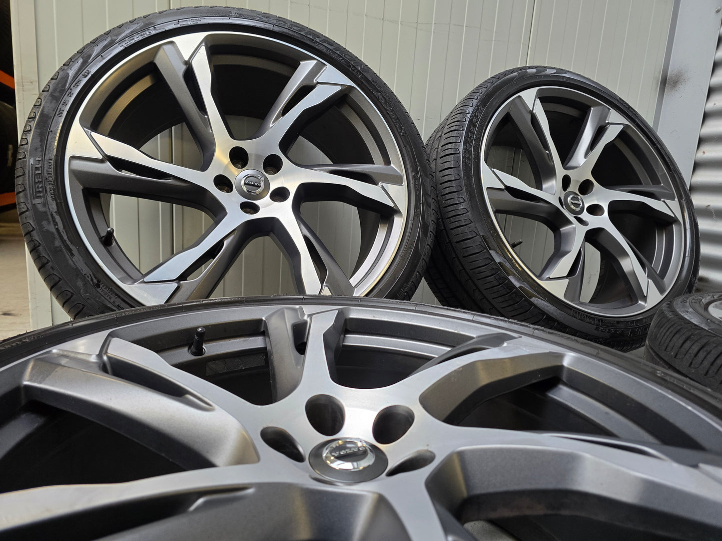 Demo Volvo XC90 22 inch velgen zomerbanden 8mm