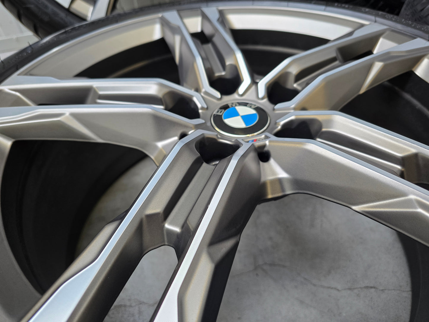 Demo BMW 1 serie F40 2 serie 556M 18 inch winterbanden