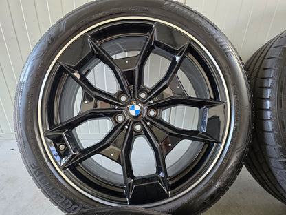 BMW X3 X4 G01 G02 20 inch OEM velgen breedset demo zomerbanden