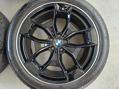 BMW X3 X4 G01 G02 20 inch OEM velgen breedset demo zomerbanden